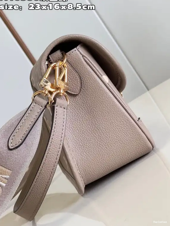 Cheap VUITTON LOUIS Nano Diane 0704